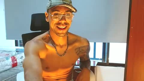 Snapshot of allanbarreto chatting on 07-07-26, 08:13 Allan online show from 07-07-26, 08:13