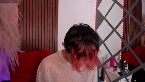 Snapshot of allen_starck chatting on 09-26-25, 03:10 Allen online show from 09-26-25, 03:10