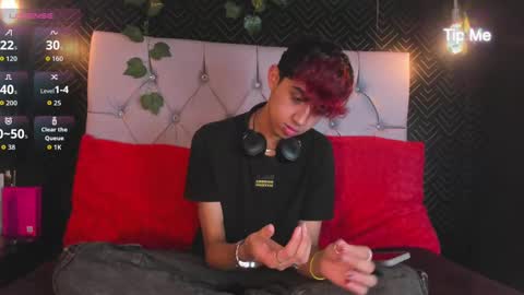 Snapshot of allen_starck chatting on 10-07-25, 08:39 Allen online show from 10-07-25, 08:39