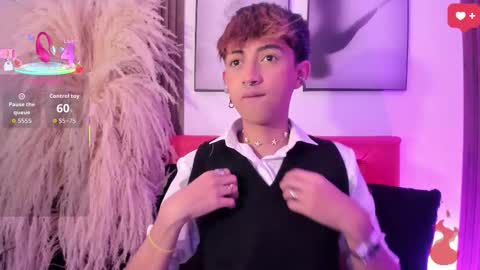 Snapshot of allen_starck chatting on 11-28-25, 06:16 Allen online show from 11-28-25, 06:16