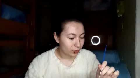 Sofa online show from 03-18-26, 03:37