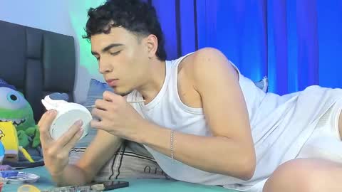 Allex online show from 03-05-25, 10:11