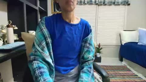 wishlist on bio online show from 11-19-25, 12:10