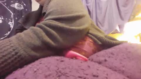 Alli Kat online show from 01-24-25, 11:37