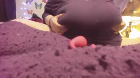 Alli Kat online show from 02-05-25, 01:15