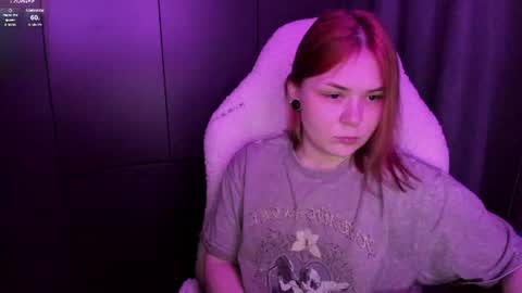 Snapshot of alli_zi chatting on 07-03-26, 05:08 Blair online show from 07-03-26, 05:08