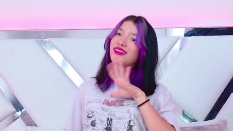 Allicia online show from 01-24-25, 07:07