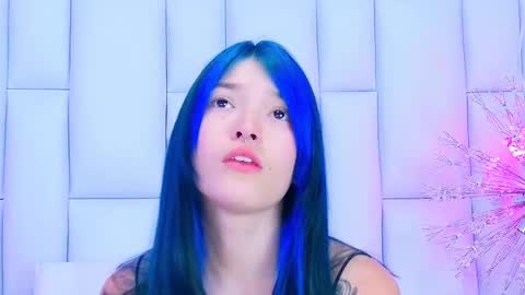 Allicia online show from 03-04-25, 07:11