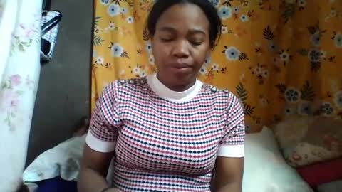 Snapshot of alliciax632770q chatting on 06-25-26, 07:57 alliciax632770q online show from 06-25-26, 07:57