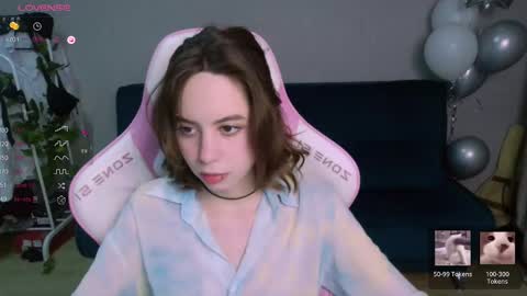 Snapshot of allie_hazie chatting on 02-16-25, 10:43 alice online show from 02-16-25, 10:43