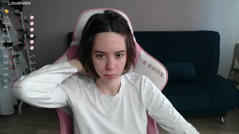 Snapshot of allie_hazie chatting on 04-26-26, 12:41 alice online show from 04-26-26, 12:41