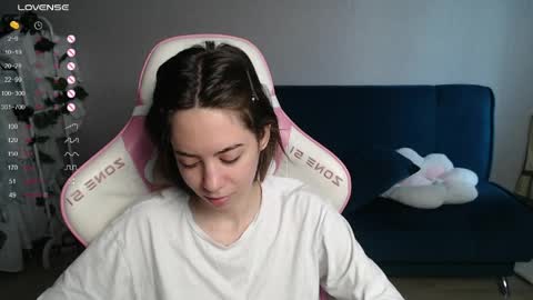Snapshot of allie_hazie chatting on 05-14-26, 12:17 alice online show from 05-14-26, 12:17