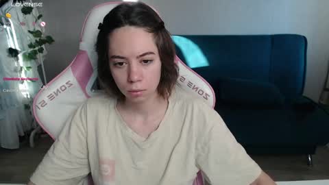 Snapshot of allie_hazie chatting on 05-19-26, 11:22 alice online show from 05-19-26, 11:22