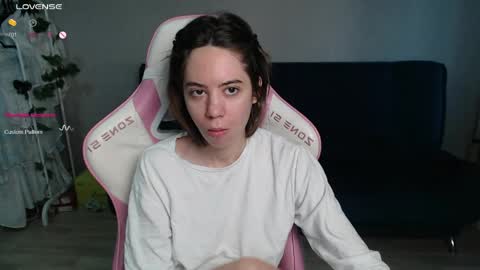 Snapshot of allie_hazie chatting on 05-22-26, 11:10 alice online show from 05-22-26, 11:10