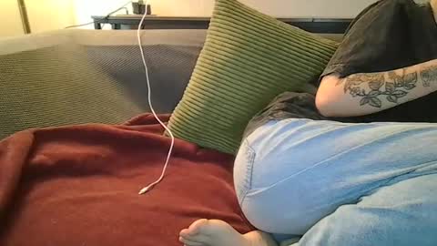 Snapshot of alliebearx chatting on 06-30-26, 03:35 alliebearx online show from 06-30-26, 03:35