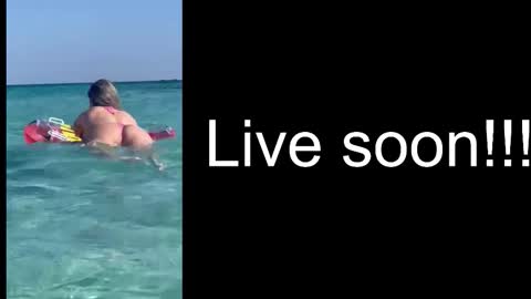 Snapshot of alliesynns chatting on 11-12-25, 05:52 Allie online show from 11-12-25, 05:52