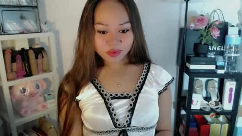 Snapshot of allirah20x chatting on 06-30-26, 06:42 Allirah online show from 06-30-26, 06:42