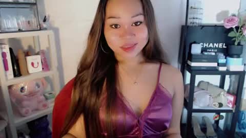 Snapshot of allirah20x chatting on 07-16-26, 04:51 Allirah online show from 07-16-26, 04:51