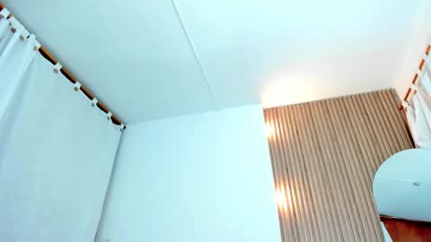 allison_fosther online show from 10-04-25, 02:53