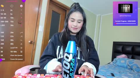 Snapshot of allison_love chatting on 01-20-25, 01:07 allison online show from 01-20-25, 01:07