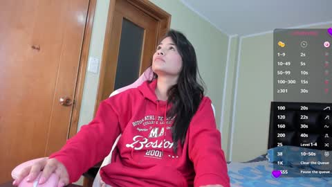 Snapshot of allison_love chatting on 02-01-25, 09:00 allison online show from 02-01-25, 09:00