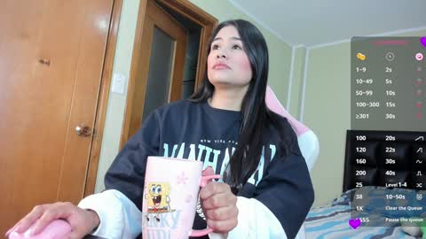 Snapshot of allison_love chatting on 02-02-25, 02:48 allison online show from 02-02-25, 02:48