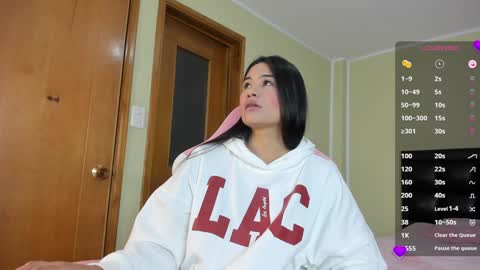 Snapshot of allison_love chatting on 02-07-25, 03:01 allison online show from 02-07-25, 03:01