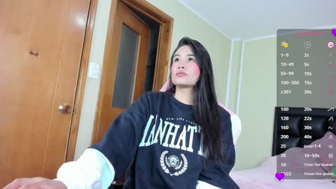 Snapshot of allison_love chatting on 02-09-25, 04:14 allison online show from 02-09-25, 04:14