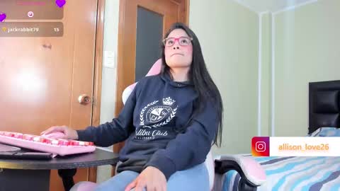 Snapshot of allison_love chatting on 11-21-25, 03:49 allison online show from 11-21-25, 03:49