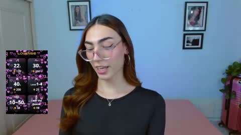   online show from 10-12-25, 06:40