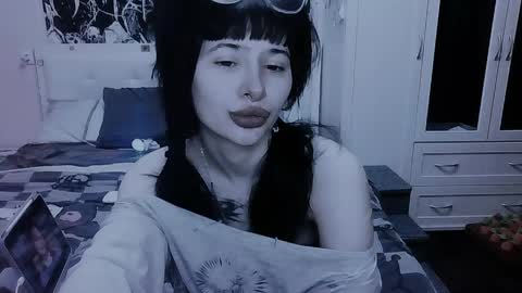 Alis online show from 05-16-26, 05:12