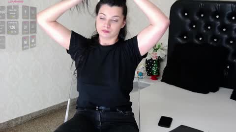 Snapshot of allisonn223 chatting on 01-04-25, 08:16 Deea online show from 01-04-25, 08:16