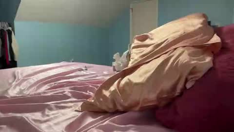 allisontaylorxo online show from 11-29-25, 03:42