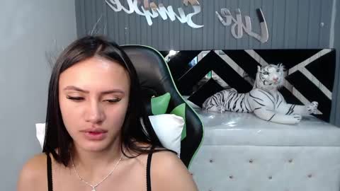 Snapshot of allisson_a chatting on 01-11-25, 09:47 Allisson online show from 01-11-25, 09:47