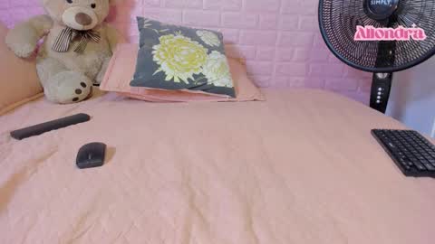 Snapshot of allondra_11 chatting on 02-19-26, 09:55 allondra online show from 02-19-26, 09:55