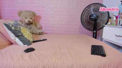 Snapshot of allondra_11 chatting on 02-24-26, 07:23 allondra online show from 02-24-26, 07:23
