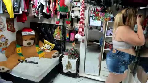 allsson_miller online show from 11-19-25, 04:01