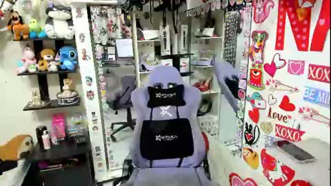 allsson_miller online show from 06-25-26, 12:21
