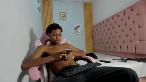 alluringangel01 online show from 10-25-25, 02:30