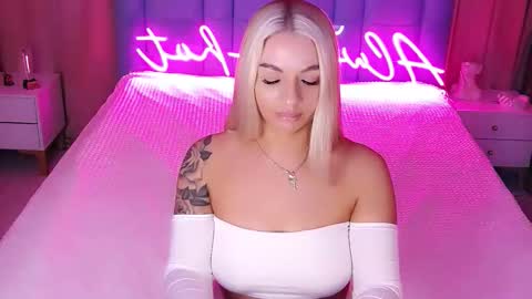 AlwaysHot online show from 12-02-25, 02:06