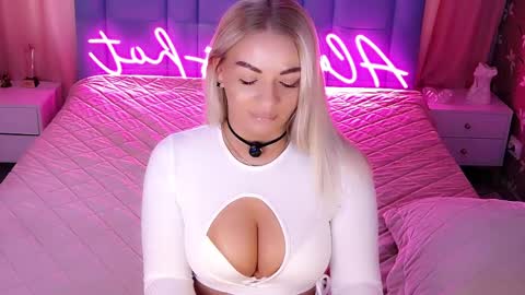 AlwaysHot online show from 04-07-26, 02:01