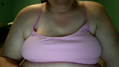 Snapshot of allycatpurrs123 chatting on 07-11-26, 09:45 allycatpurrs123 online show from 07-11-26, 09:45