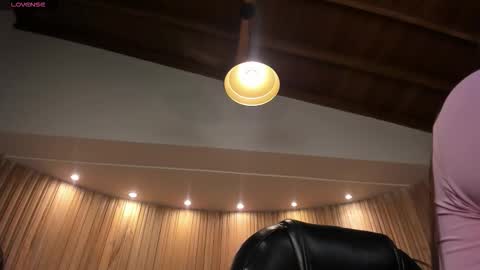 Alisson online show from 02-25-26, 10:25