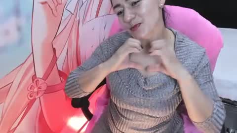 Snapshot of allysonmilf chatting on 07-03-26, 02:45 Allyson online show from 07-03-26, 02:45
