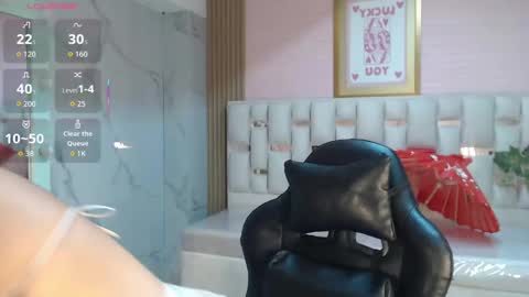 Snapshot of allyssa_bellini_s chatting on 09-26-25, 08:24 Allysa online show from 09-26-25, 08:24