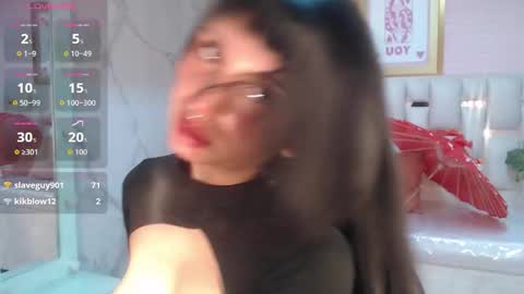 Snapshot of allyssa_bellini_s chatting on 10-24-25, 08:49 Allysa online show from 10-24-25, 08:49