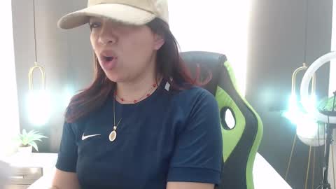 ALMA FENIX  online show from 02-01-25, 12:05