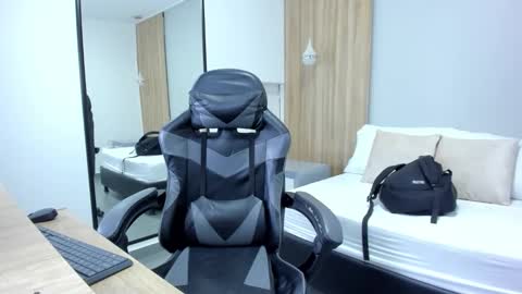 ALMA FENIX  online show from 01-14-26, 12:11