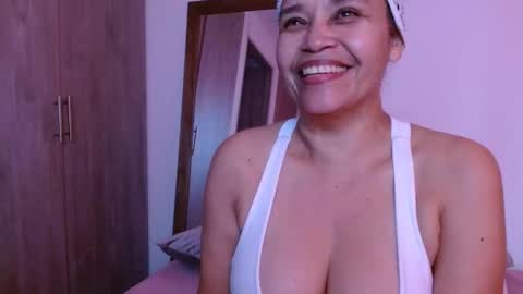 Snapshot of alma_sexyy chatting on 03-05-25, 02:56 Alma online show from 03-05-25, 02:56