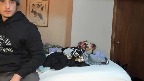 Jean and nick online show from 01-12-25, 01:11